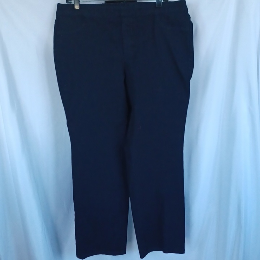 NWT Isaac Mizrahi pull on jeans, dark wash, 16P